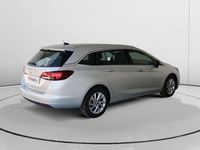 Usado Opel Astra Business Elegance 122 CV (89 kW) 2022 Blanco Utilitario