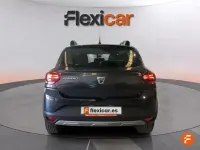 Usado Dacia Sandero Comfort 91 CV (66 kW) 2021 Negro Utilitario
