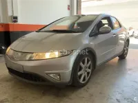 Usado Honda Civic Sport 140 CV (102 kW) 2009 Gris / plata Berlina