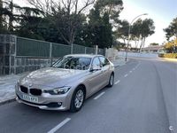 Usado BMW 318 143 CV (105 kW) 2014 Gris / plata Berlina