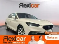 Usado Seat Leon Style 115 CV (84 kW) 2021 Blanco