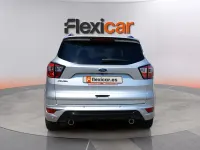Usado Ford Kuga ST-Line 150 CV (110 kW) 2018 Gris SUV