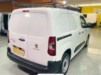 Usado Peugeot Partner 100 CV (73 kW) 2020 Blanco Monovolumen