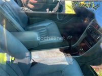 Usado Mercedes E280 193 CV (141 kW) 1993 Azul Berlina