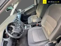 Usado VW Golf Sportsvan Advance 125 CV (91 kW) 2015 Gris / plata Monovolumen