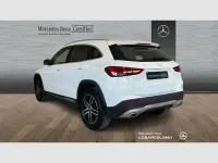 Usado Mercedes GLA180 136 CV (100 kW) 2022 Blanco SUV