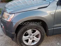 Usado Suzuki Grand Vitara 129 CV (94 kW) 2007 Gris / plata SUV