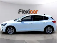 Usado Ford Focus Trend+ 120 CV (88 kW) 2022 Blanco Berlina