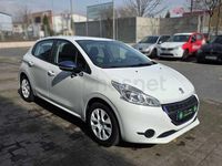 Usado Peugeot 208 68 CV (50 kW) 2015 Blanco Utilitario