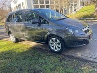 Usado Opel Zafira 110 CV (80 kW) 2010 Gris / plata Monovolumen