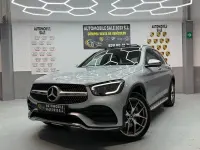Usado Mercedes GLC300e 306 CV (225 kW) 2021 Gris / plata SUV