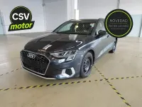 Usado Audi A3 Advanced Plus 150 CV (110 kW) 2024 Gris / plata Berlina