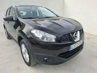 Usado Nissan Qashqai Acenta 106 CV (77 kW) 2010 Negro SUV