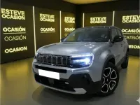 Usado Jeep Avenger Summit 100 CV (73 kW) 2023 Gris / plata SUV