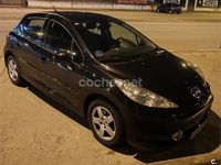 Usado Peugeot 207 Sport 95 CV (69 kW) 2009 Negro Berlina