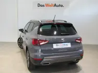 Usado Seat Arona FR 115 CV (84 kW) 2025 Gris SUV