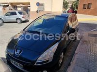 Usado Peugeot 5008 Allure 112 CV (82 kW) 2011 Negro Monovolumen
