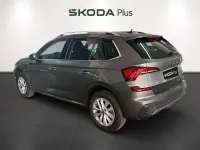 Usado Skoda Kamiq Selection 115 CV (84 kW) 2025 Gris SUV