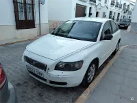 Usado Volvo S40 Kinetic 110 CV (80 kW) 2005 Blanco Berlina