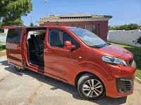 Usado Peugeot Traveller Allure 145 CV (106 kW) 2021 Rojo Monovolumen