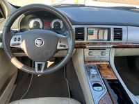 Usado Jaguar XF 416 CV (305 kW) 2008 Granate Berlina