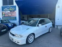 Usado Opel Astra 136 CV (100 kW) 1993 Blanco Berlina