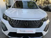 Usado Peugeot 2008 Allure 131 CV (96 kW) 2024 Blanco SUV