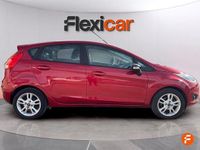 Usado Ford Fiesta Trend 75 CV (55 kW) 2017 Rojo