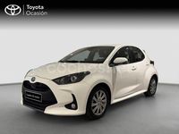 Usado Toyota Yaris Hybrid Active 116 CV (85 kW) 2022 Blanco Berlina
