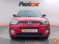 Usado Ssangyong (KGM) Tivoli Limited 116 CV (85 kW) 2017 Rojo SUV