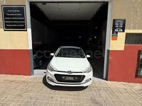 Usado Hyundai i20 100 CV (73 kW) 2017 Blanco Berlina