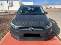 Usado VW Touran Business 115 CV (84 kW) 2019 Gris / plata Monovolumen