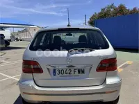 Usado Mercedes B200 193 CV (141 kW) 2007 Gris / plata Monovolumen