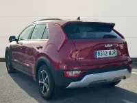 Usado Kia e-Niro 134 kW (183 CV) 2023 Rojo SUV