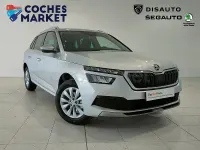 Usado Skoda Kamiq Selection 115 CV (84 kW) 2025 Gris / plata SUV