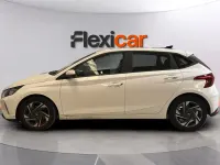 Usado Hyundai i20 101 CV (74 kW) 2022 Blanco Utilitario