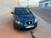 Usado Seat Altea Sport 105 CV (77 kW) 2005 Azul Monovolumen