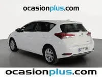Usado Toyota Auris Hybrid Active 136 CV (100 kW) 2016 Blanco Utilitario