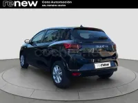 Usado Dacia Sandero Expression 101 CV (74 kW) 2023 Negro Berlina