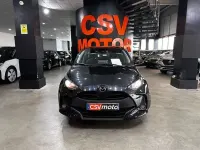 Käytetty Toyota Yaris Hybrid Active 116 HP (85 kW) 2023 Musta Viistoperä