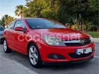 Usado Opel Astra GTC Sport 100 CV (73 kW) 2007 Rojo Berlina