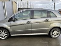 Usado Mercedes B180 109 CV (80 kW) 2008 Gris / plata Monovolumen