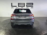 Usado Skoda Kamiq Selection 115 CV (84 kW) 2025 Gris / plata SUV