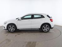 Usado Mercedes GLA180 AMG line 122 CV (89 kW) 2019 Blanco SUV