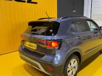 Usado VW T-Cross Life 95 CV (69 kW) 2024 Gris / plata SUV