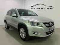Usado VW Tiguan Sport 140 CV (102 kW) 2009 Gris / plata SUV