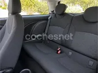 Usado Mini ONE 90 CV (66 kW) 2007 Rojo Utilitario