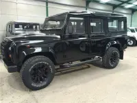 Usado Land Rover Defender S 122 CV (89 kW) 2012 Negro Familiar