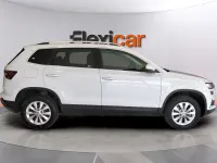 Usado Skoda Karoq Ambition 116 CV (85 kW) 2022 Blanco SUV