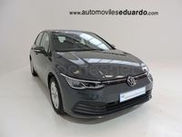 Usado VW Golf VIII Life 130 CV (95 kW) 2020 Gris / plata Berlina